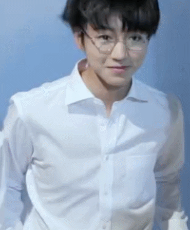 tfboys 王俊凯 动态 gif