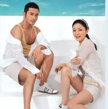 而应采儿,李菲儿,何啄言,与黄晓明的绯闻,在是《鹿鼎记》的拍摄时候.