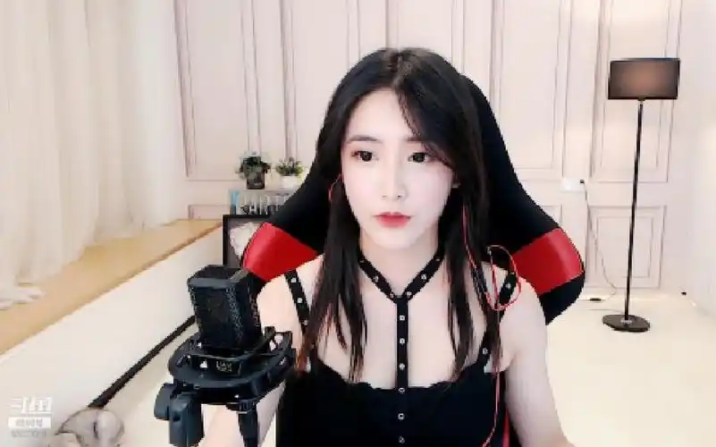 [淼淼喵酱][斗鱼直播]