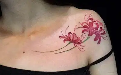 14张美女锁骨曼珠沙华纹身图片(彼岸花)