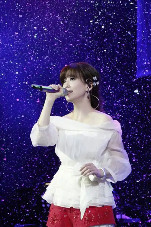 孟庭苇忙巡演仍不忘看《爸爸去哪儿》