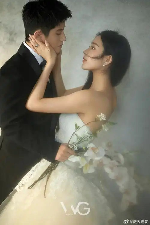 薇阁客片分享##婚纱照##值得珍藏的仪式感结婚照