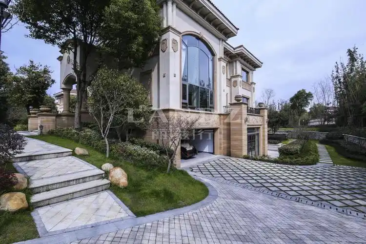 上海松江区佘山东紫园50层4居别墅-新房一手豪宅别墅出售信息价格