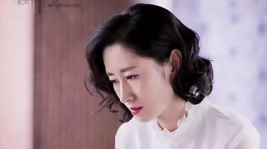 45岁的刘敏涛的长相怎么样颜值在娱乐圈里能算个什么级别