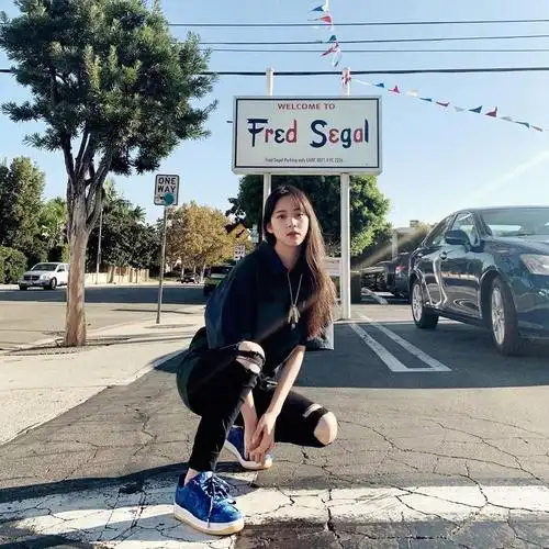 匡威女鞋哪一款最好看欧阳娜娜穿的匡威鞋哪款好看