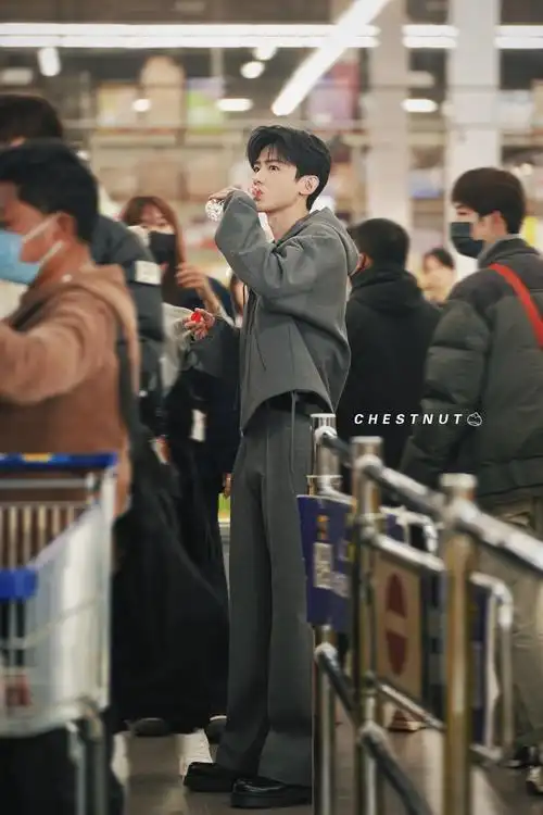 白敬亭难哄路透