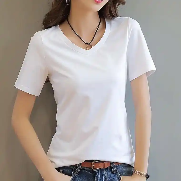 经典白色鸡心领休闲网红款时尚短袖t恤女款.女装夏季2022款 - 抖音