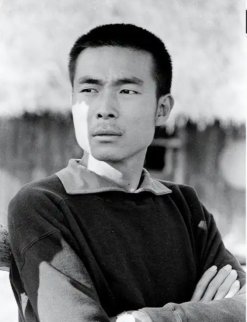 演员谢园:无儿无女去世2年后,遗孀邱悦的选择令人泪目