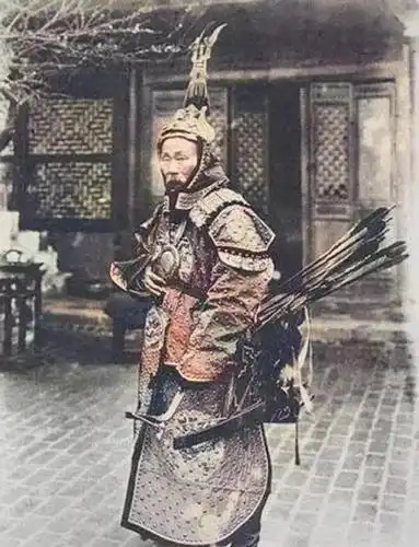 清朝早期采用的兵役是什么制度?