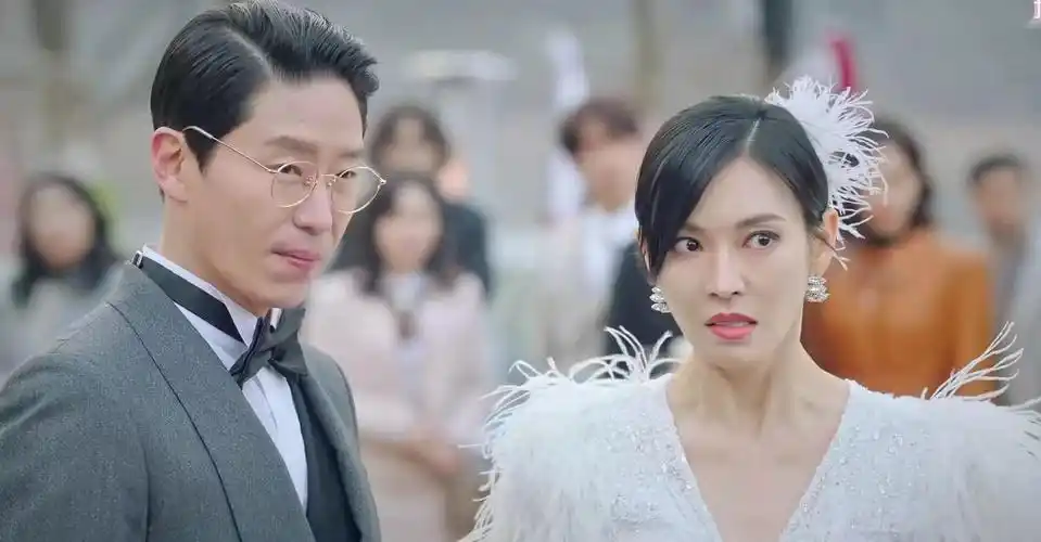 韩剧《顶楼2》百度云(全1-16集全加长版)网盘资源【1080p已更新】完整