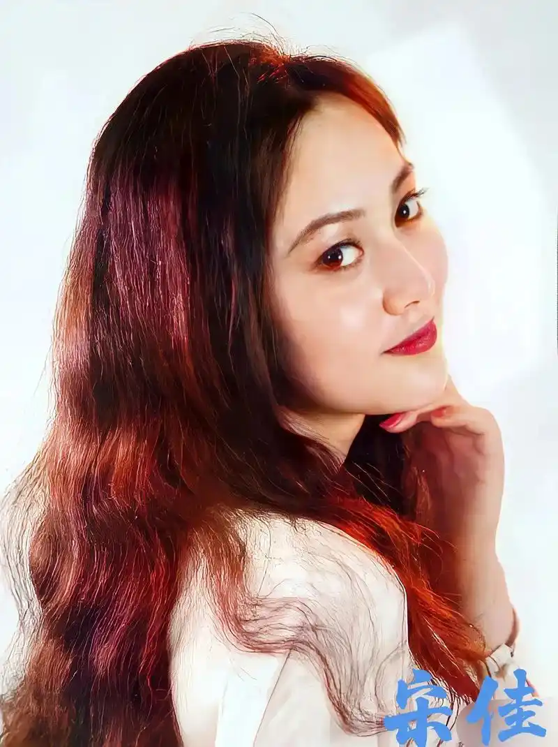 大宋佳,1962年1月11日出生于山东青岛,中国影视女演员, - 抖音