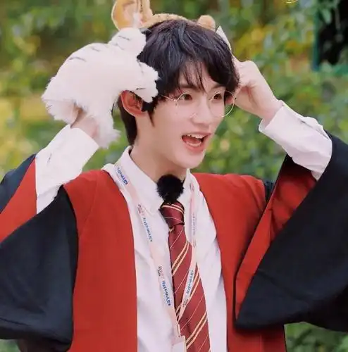 微信头像时代少年团丁程鑫