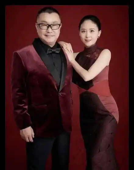 罗彬和老婆的结婚照片 - 搜狗图片搜索