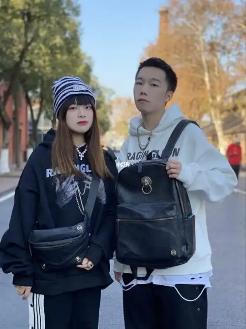 173&163冬季情侣91穿搭 | 双人合照怎么拍_穿搭_拍照_冬天去哪