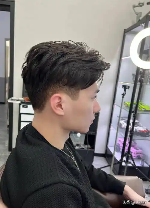 新时尚男发,款式多多任你挑选,想不帅都难_发型_男士_头发