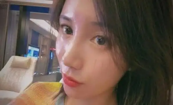 黄景瑜前妻王雨馨频繁喊话,揭露家暴和多次出轨,引发争议