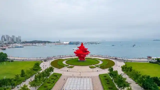 青岛旅游,必打卡五四广场,哪怕每次都来还是愿意在这里看看风景