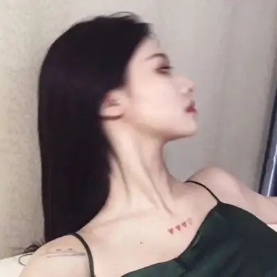 高清侧脸女生头像图片