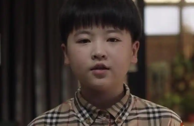 小舍得窒息场面,颜子悠说妈妈爱的是满分的我,情绪崩溃让人深思 - 首