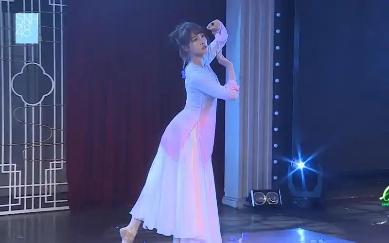 【吕一】生日公演表演环节 舞蹈《化解》,《雨霖铃》20190825