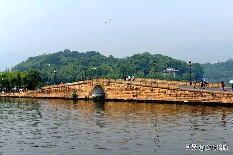 途玩-杭州西湖十景|之「断桥残雪」的传奇故事