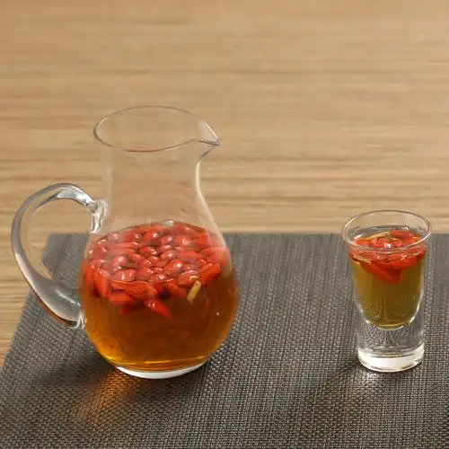 红枣枸杞酒需要多少度的白酒?(红枣枸杞泡酒的方法步骤)