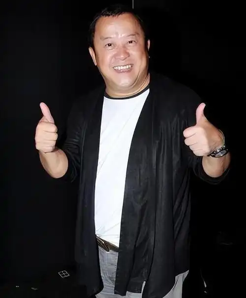 港圈的矮个军团名气大演技好但个子矮身高真的那么重要吗