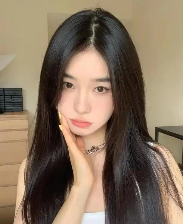 建议女人:洗头时,加上这四点,洗出来的头发更柔顺,减少断发