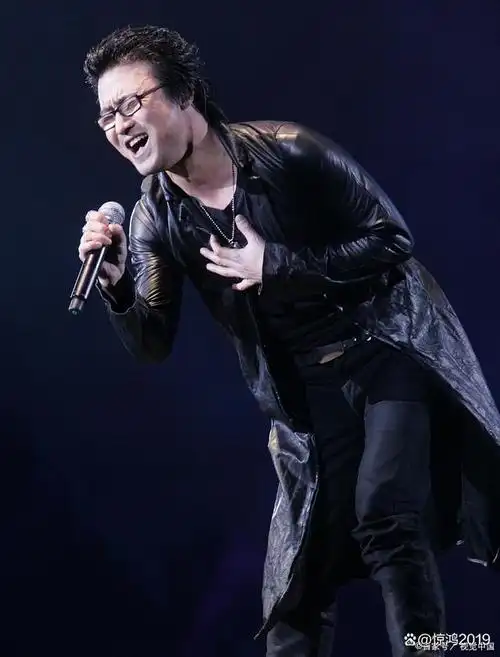 汪峰过气了吗?洛阳演唱会现场冷清