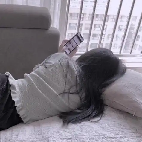 抖音头像图片2022新款女,她总是穿着得体,优雅大方-女生头像