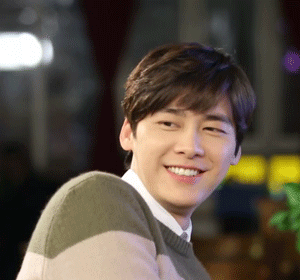 李易峰gif笑容gif眼神gif眯眼gif