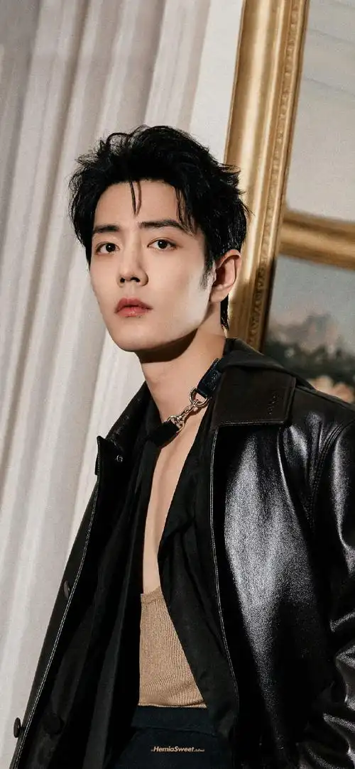 肖战壁纸超话#肖战#丨#肖战我喜欢你#有无畏前行的勇气,亦有向上突破