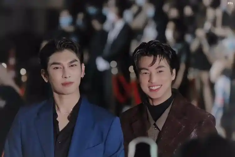 [tv_色][tv_色][tv_色]老夫老妻了[喜极而泣][喜极而泣]#缪糕夫夫