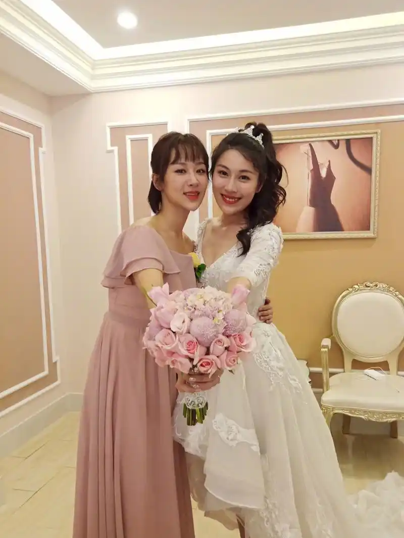 杨紫的好闺蜜结婚了