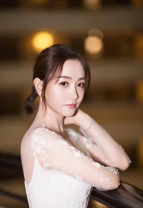 杨蓉身材竟然这么好!真是天生的衣架子,美人胚子,男人想娶回家