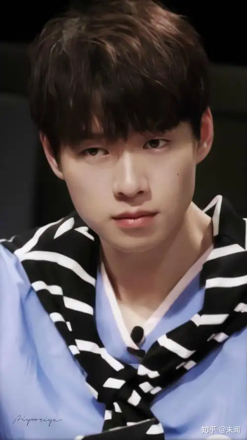 魏大勋有哪些适合做头像的照片