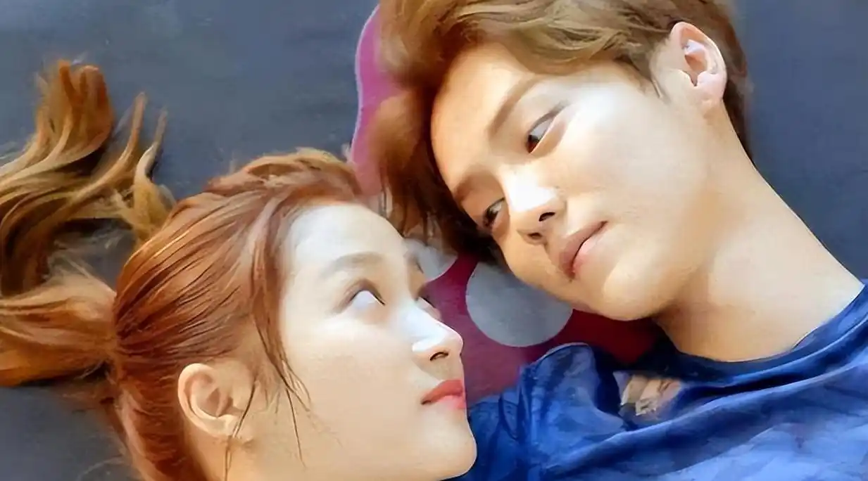 鹿晗关晓彤日本旅游被偶遇,同框力破分手传闻,cp粉表示又磕到了