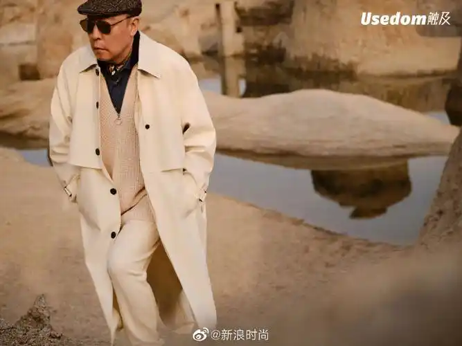 头排云看秀#【倪大红《usedom 触及》封面大片】 演员倪大红解锁窆篌