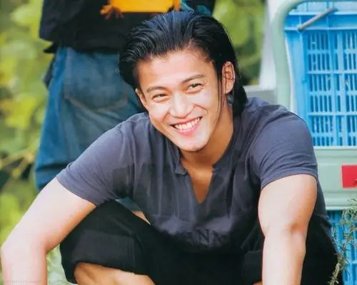 小栗旬写真-1280x1024.226k.高清大图-明星写真馆n63.com