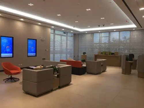 平安银行西安芙蓉西路支行就要开业了,现寻找二十名锦鲤免费送好礼!