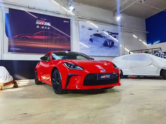 丰田新一代gr 86完成国内首秀,提供手动挡,价格多少合适?