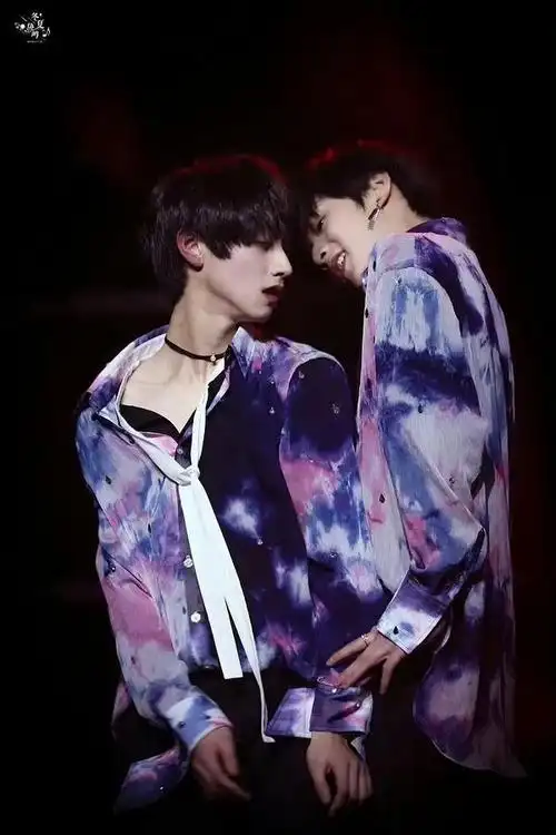 林一黄明昊版trouble maker和刘耀文朱志鑫版