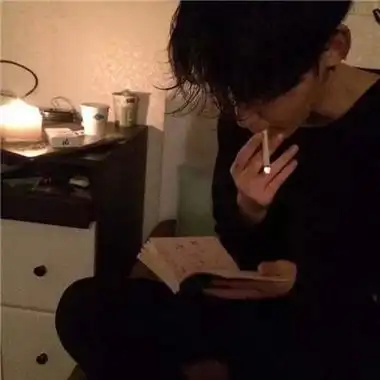 个性男生抽烟霸气头像图片112
