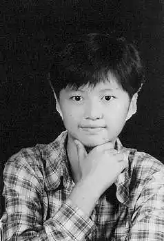 整容门李宇春周笔畅也整过容图