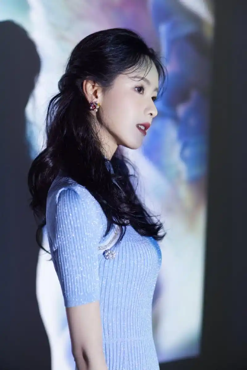 陈都灵高清壁纸头像(八)[庆祝]