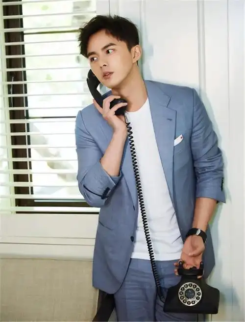 蒋欣个人资料(蒋欣与叶祖新分手7年都未婚单身,但人生现状大有不同)