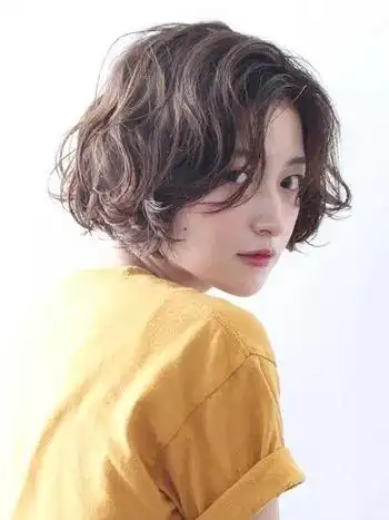 拒绝平庸这些日系短卷发让你秒变小仙女