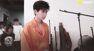 王源2019演唱会动图