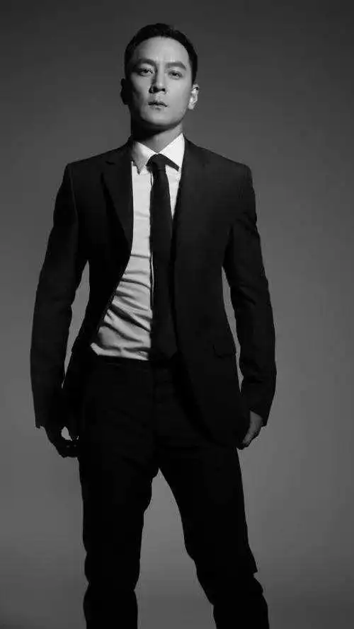 娱乐圈里谁能够称得上西装暴徒的称号?_网易订阅