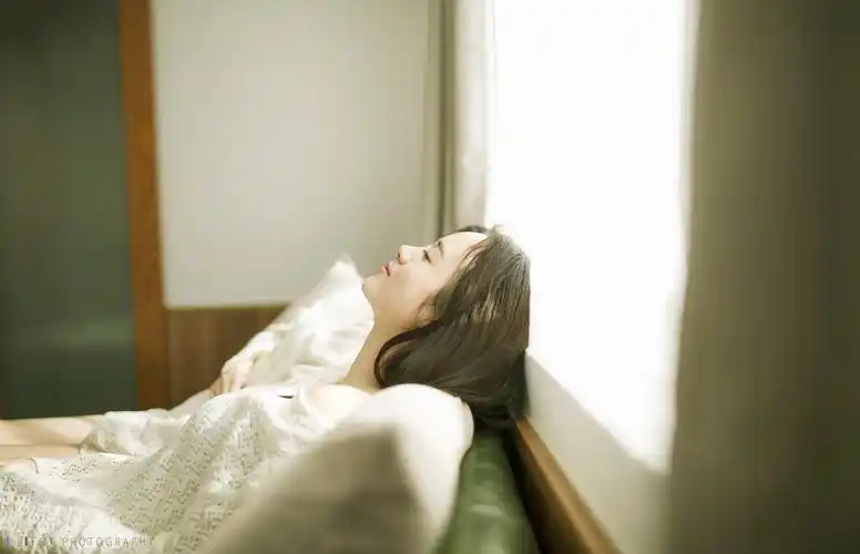 房间秘密|摄影|人像摄影|huli002 - 原创作品 - 站酷 (zcool)